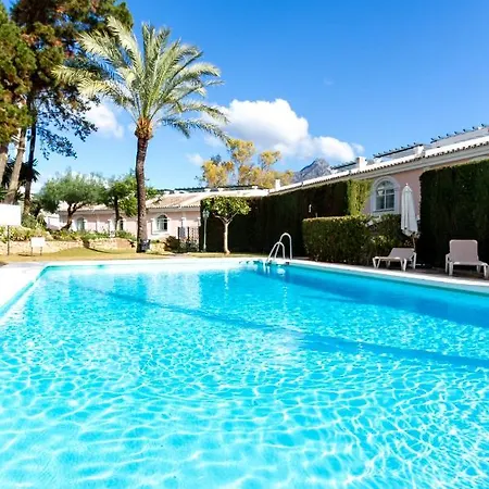 Banus - Nueva Andalucia Aloha Gardens Apartment *